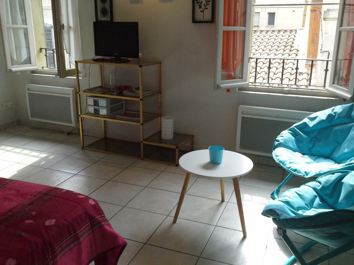 Appartement Terrasse - Hypercentre Avignone Esterno foto